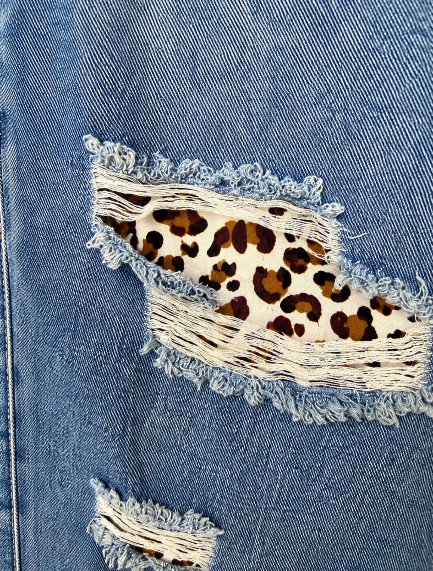 Wild Chic Wide-Leg Jeans
